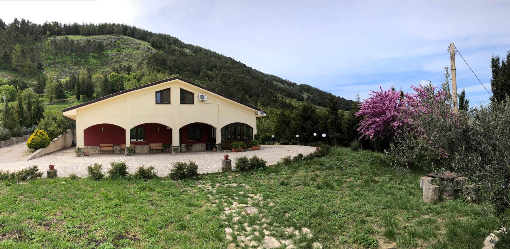 Agriturismo Serra Moneta Santo Stefano Quisquina Eksteriør billede