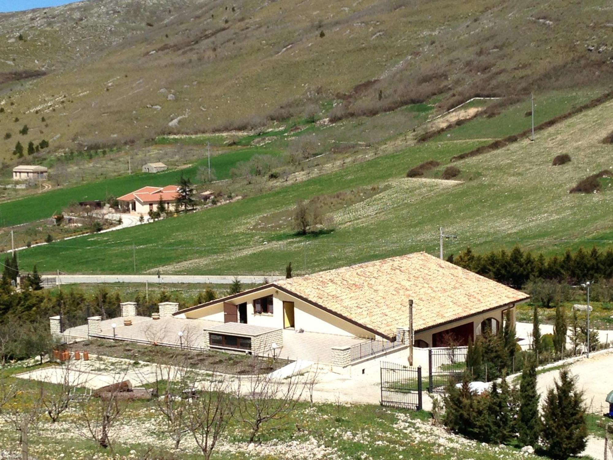 Agriturismo Serra Moneta Santo Stefano Quisquina Eksteriør billede