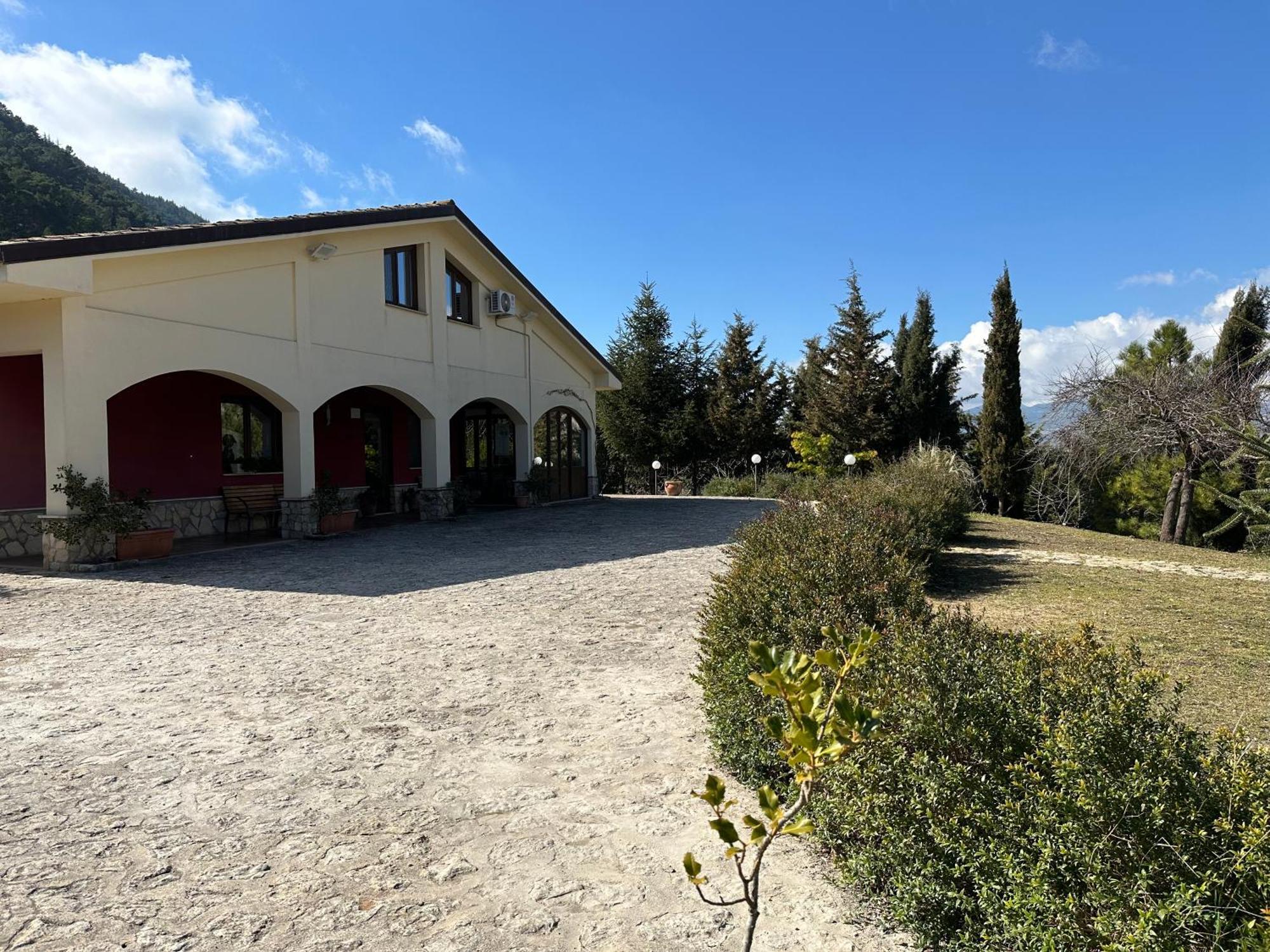 Agriturismo Serra Moneta Santo Stefano Quisquina Eksteriør billede